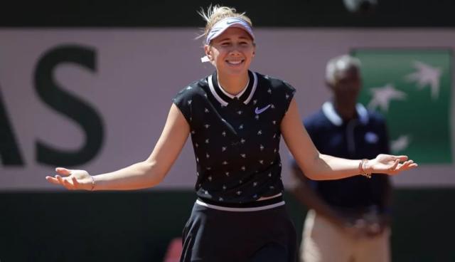 这位备受尊 这位备受尊