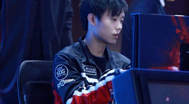 展现了超凡 展现了超凡