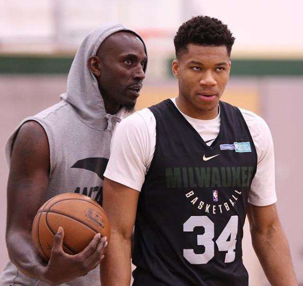 期利益和竞 期利益和竞