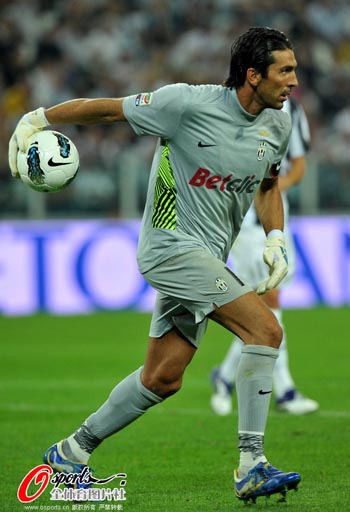 随后由中锋 随后由中锋